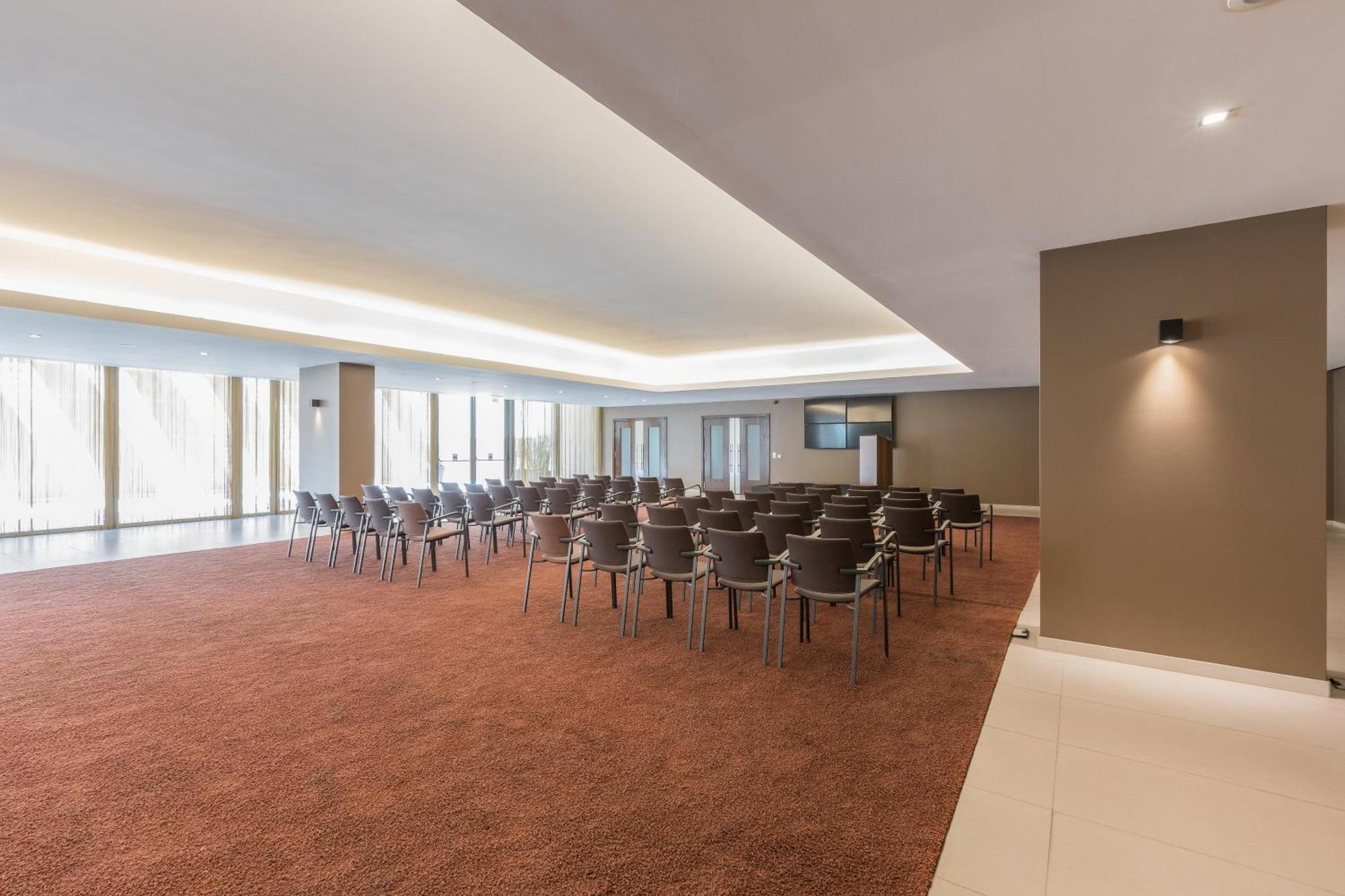 فندق Kimpton Atlantico Algarve By Ihg البوفيرا المظهر الخارجي الصورة Meeting room